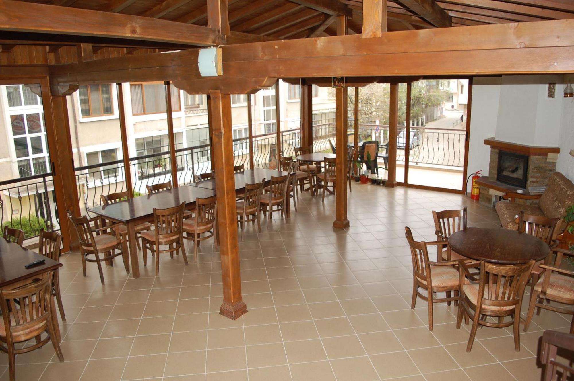 Hotel Vitosha Tryavna Exterior foto